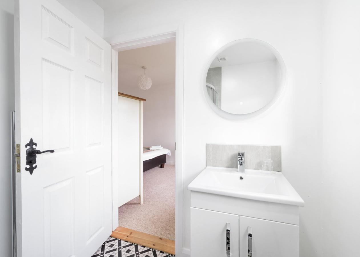 Guest house Willow House And Orchard Self Catering *